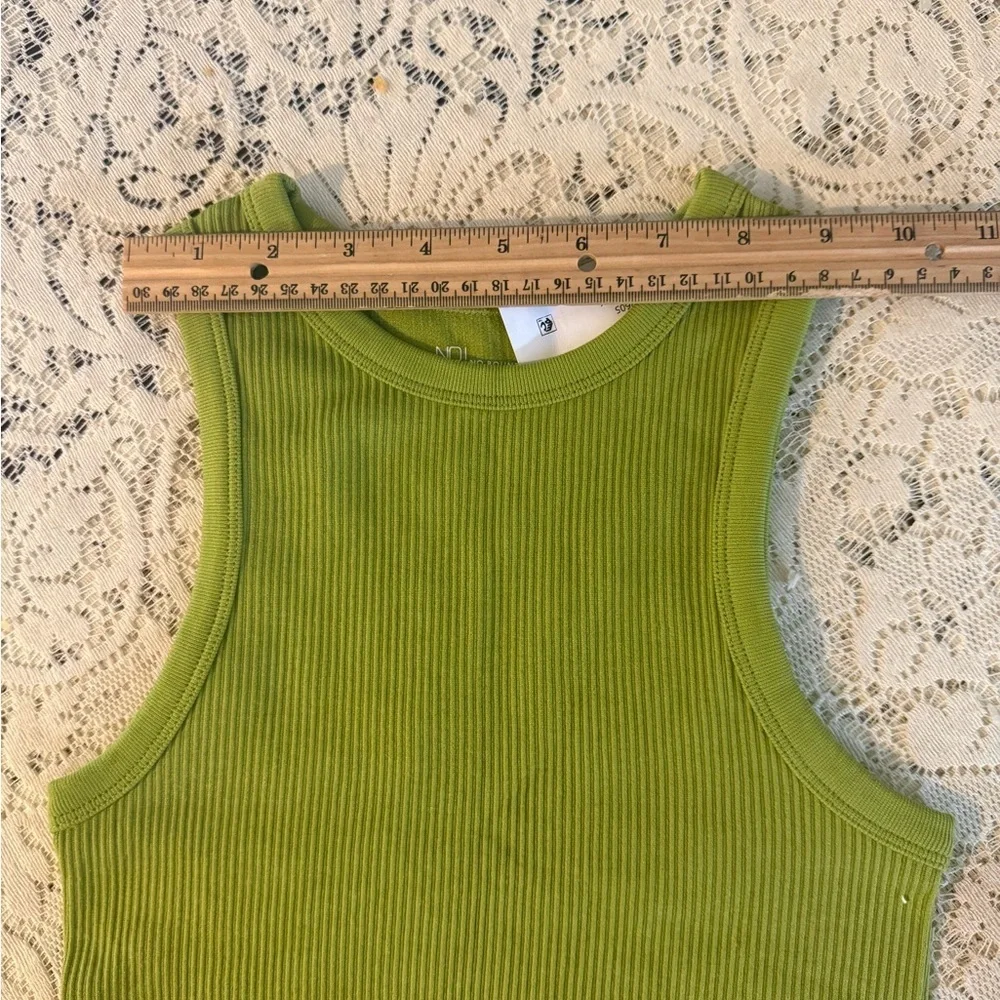 No Boundaries Juniors Seamless Tank Top, Women's Size XS (1) Deco Green